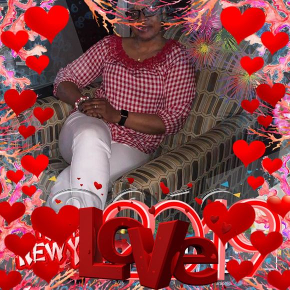 Meet your Posher, Elsie - Picture 1 of 1